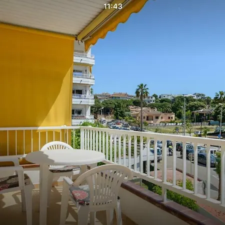 With Direct Access To The Beach. * Lloret de Mar